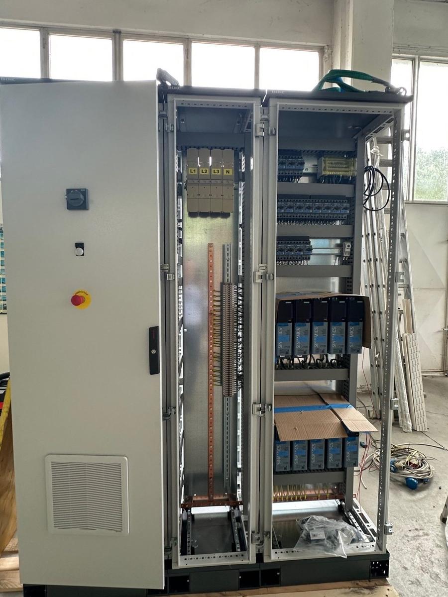 Power Center ENI frontale